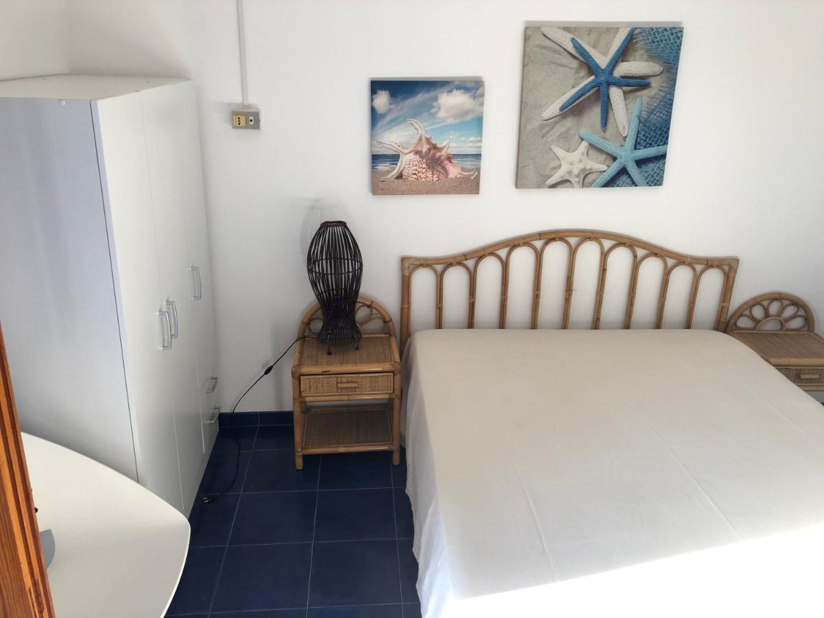 Villa il girasole 2 Torre dell'Orso Esterno foto