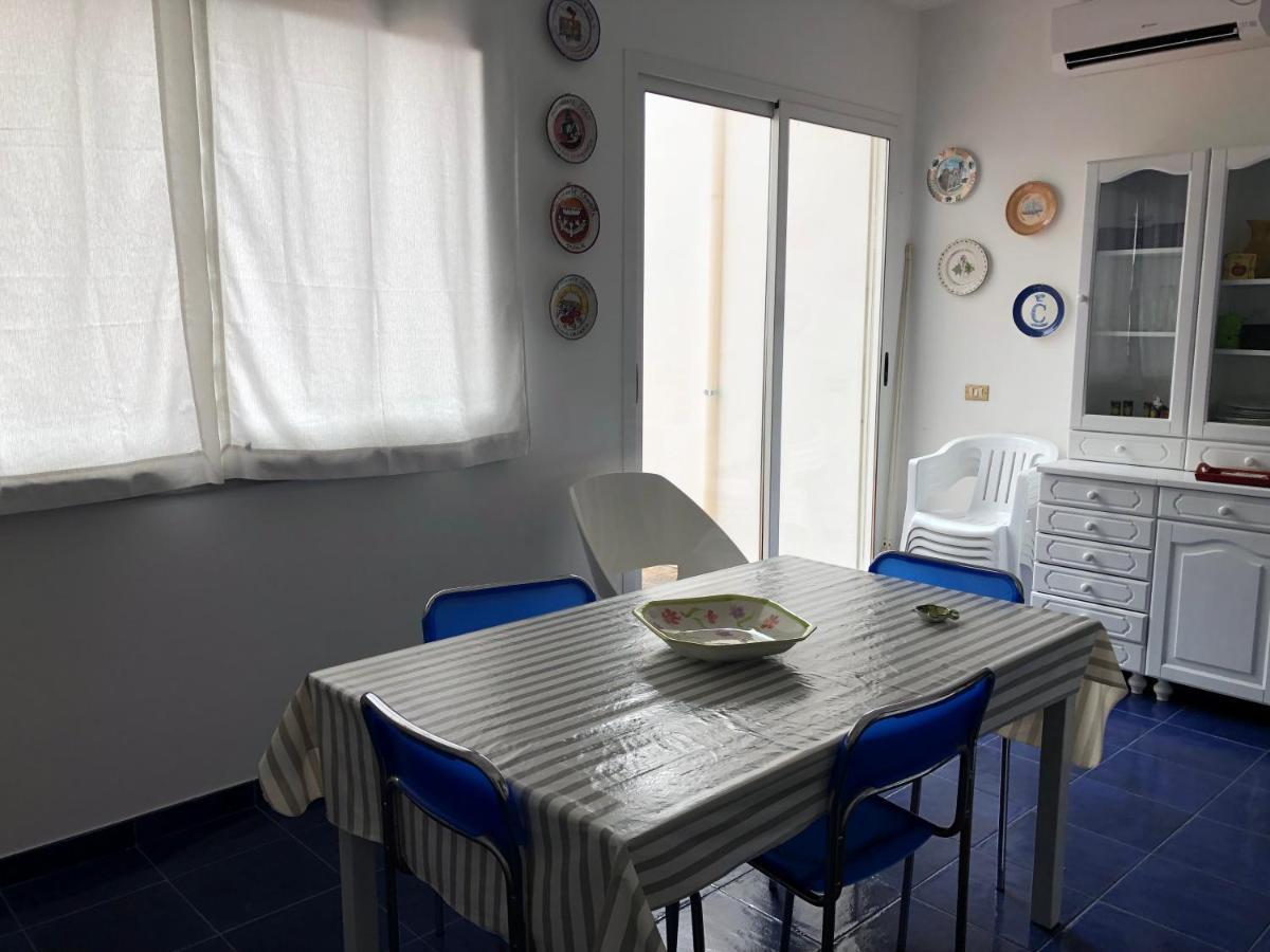 Villa il girasole 2 Torre dell'Orso Esterno foto