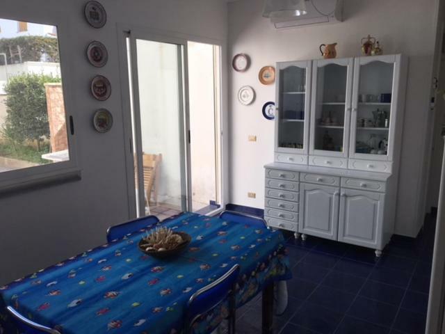Villa il girasole 2 Torre dell'Orso Esterno foto